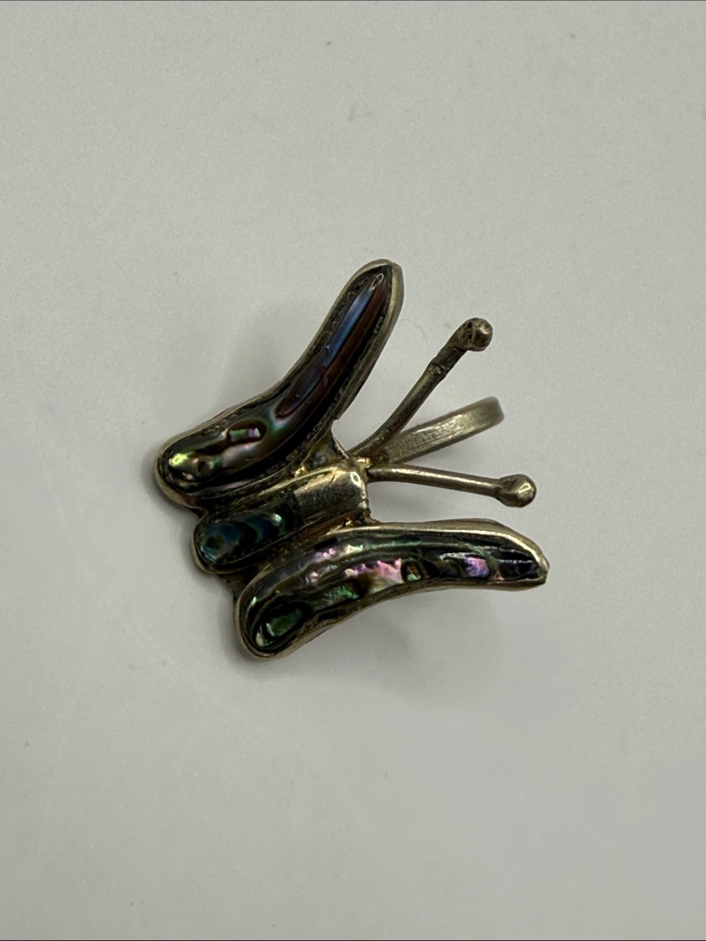 Vintage Alpaca Mexico Small Dainty Abalone Butterfly Silver Pendant - Picture 4 of 4